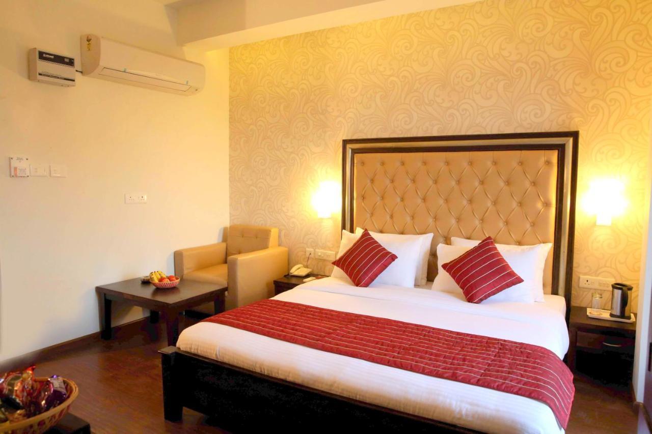 The Raj Vilas Agra  Luaran gambar